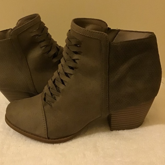 You Taupe Ankle Boots - Picture 6 of 8